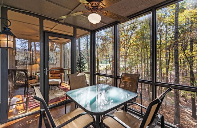 Hiking Trails, Wood-Burning Fireplace & Community Pools - Buckanoe Condo
