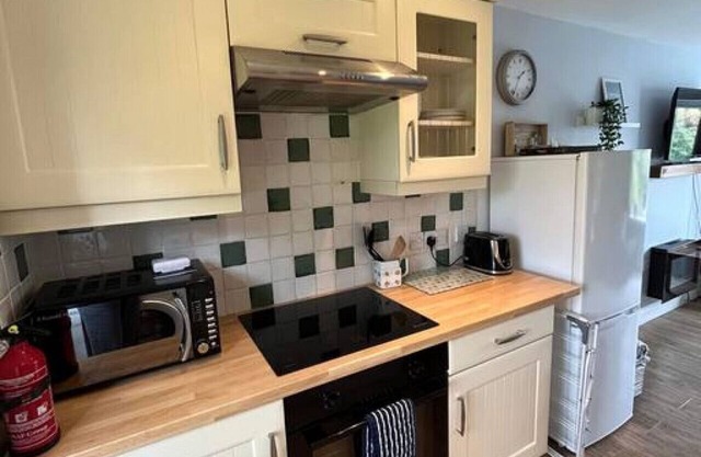 Hillside Cove 2 bedrooms sleeps 4