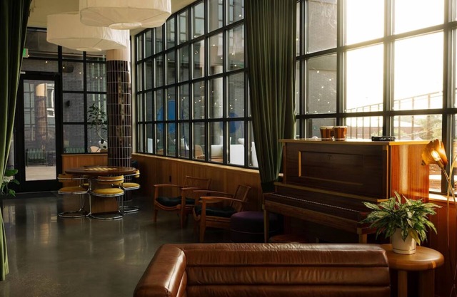 Hipster Haven in East Nashville – A Dream Spot for Urban Explorers!