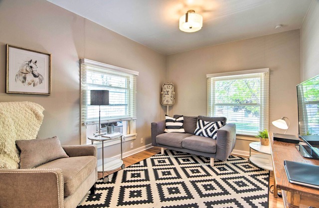 Historic Apartment - Walk to CSU Campus + Old Town