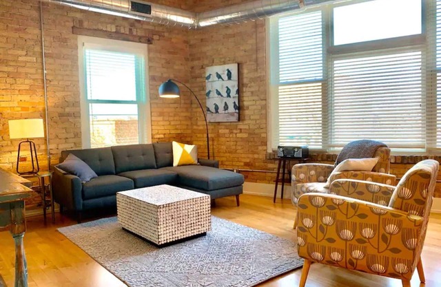 Historic Arts District Gastro Loft