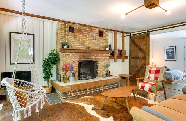 Historic Catskills Getaway: Large Deck, Fire Pit!