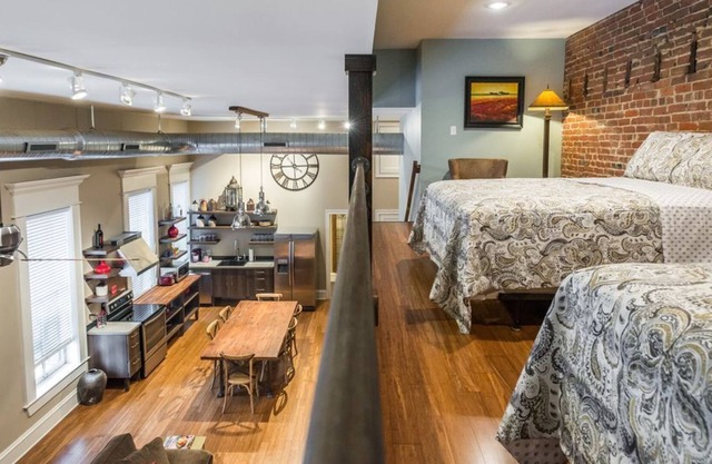Historic Downtown Loft Apartment