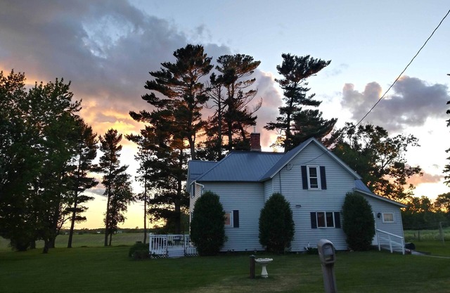 Historic Farmhouse w/Fire Pit: Pet Friendly!
