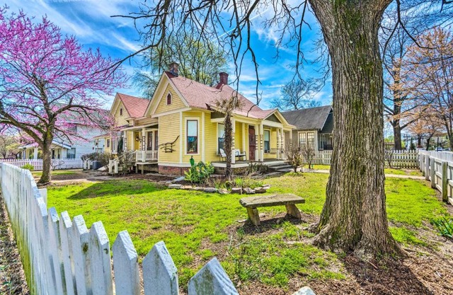 Historic Home Near Downtown Little Rock!