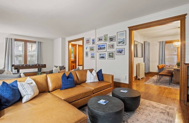 Historic/Modern | .5 Mi Geneva and Seneca Lake