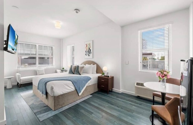 Historic South Beach | Petfriendly Studio nr Lummus Park & Airport