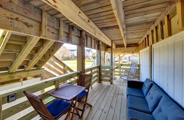 Historic suite with a private hot tub!