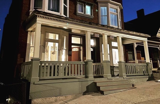 Historical Williams Boarding House