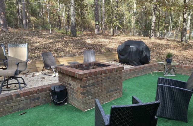 Hitchcock Woods, Min to Downtown, Horse Events, Golf, USC Aiken, Dogs OK