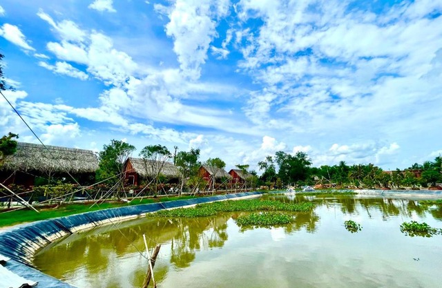 Hoang Long Homestay