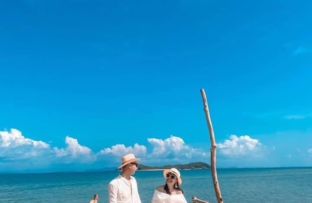 Hoang Trung Co To Hotel