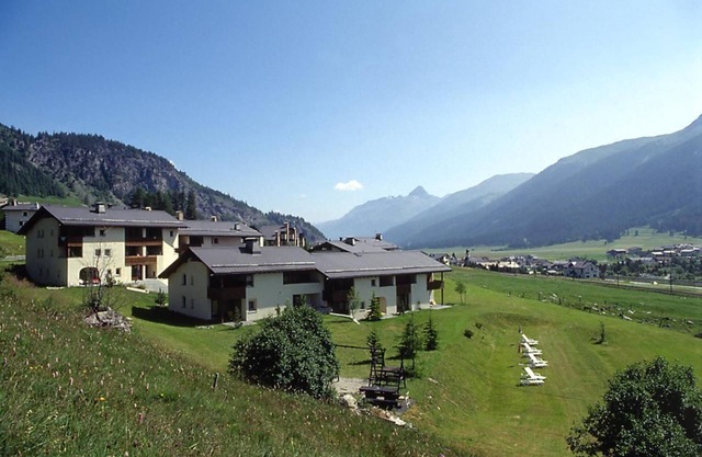 Holiday apartment La Punt-Chamues-ch for 1 - 4 persons with 2 bedrooms - Holiday apartment