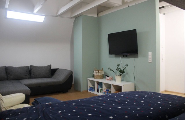 Holiday Apartment "Am Schlosssee" with Balcony & Wi-Fi