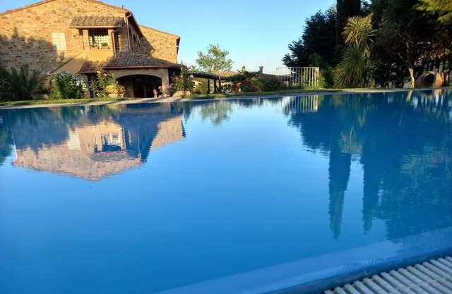 Holiday apartment Chianni for 1 - 4 persons with 2 bedrooms - Twin house