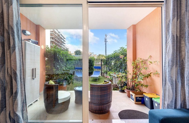 Holiday Apartment "Condomino Alba Chiara 6" with Garden