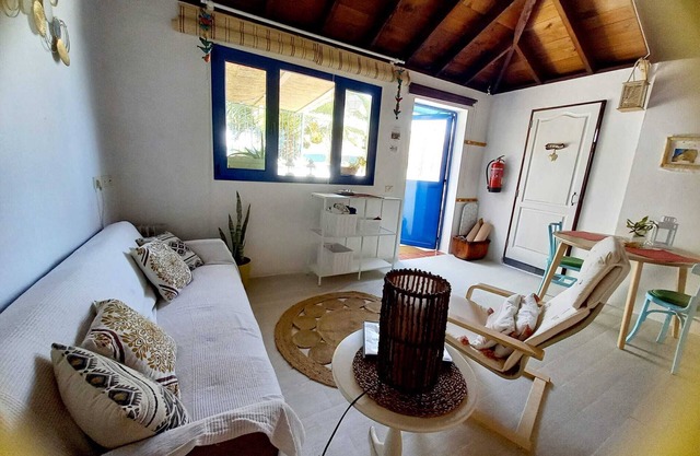 Holiday Apartment "Eco Casa Alma" with Private Terrace, Shared Terrace & Wi-Fi