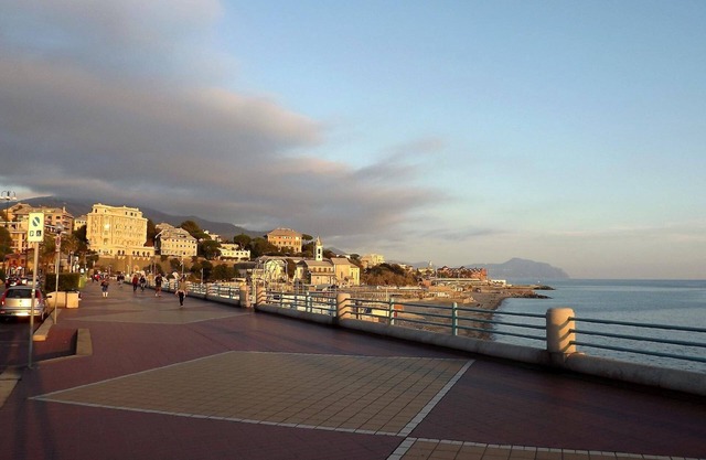 Holiday apartment Genova for 1 - 4 persons with 2 bedrooms - Holiday apartment in one or multi-famil