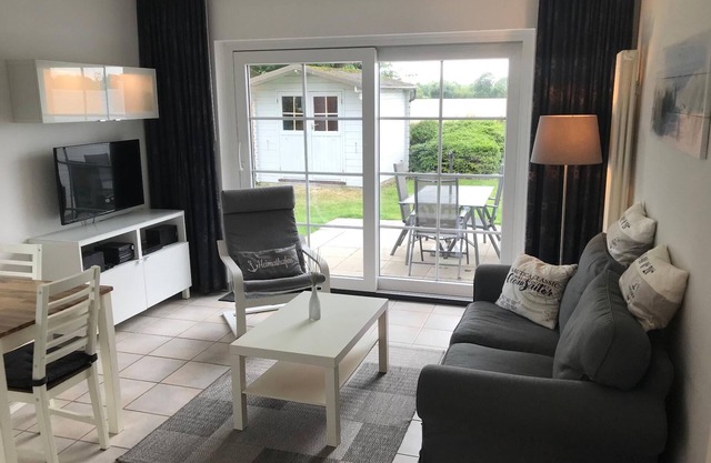 Holiday apartment Hasselberg for 1 - 3 persons with 2 bedrooms - Holiday apartment in one or multi-f