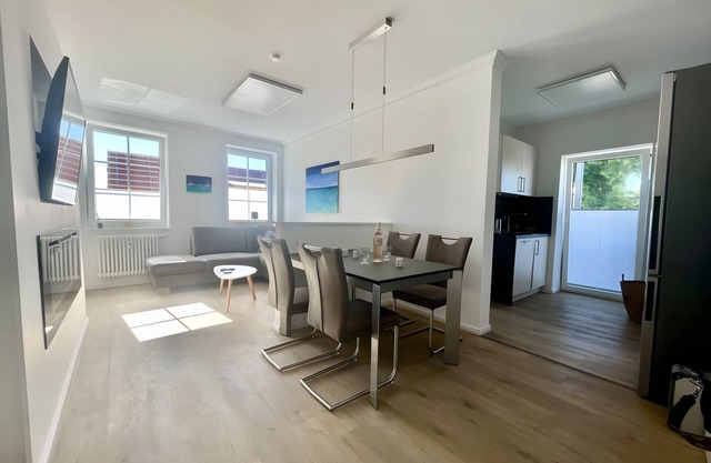 Holiday Apartment 'Hafenblick' with Sea View, Private Terrace and Wi-Fi