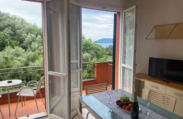 Holiday apartment Lerici for 1 - 4 persons with 1 bedroom - Row house