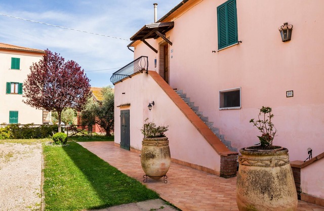 Holiday Apartment "Marta" with Garden, Air Conditioning & Wi-Fi