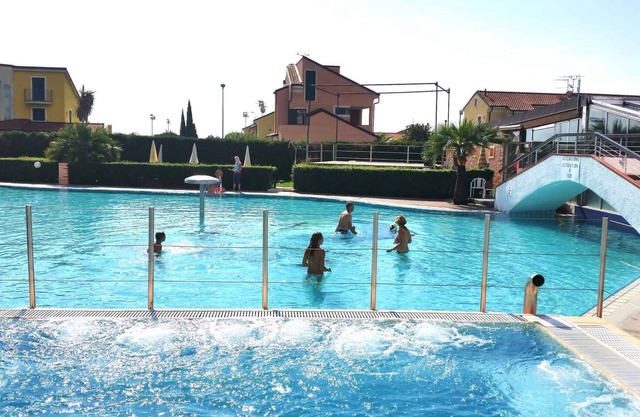 Holiday apartment mit Klimaanlage und Pool