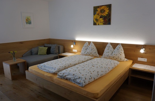 Holiday Apartment "Sonnenblume" with balcony