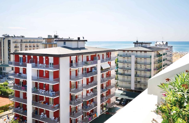 Holiday apartment with balcony and air conditioning