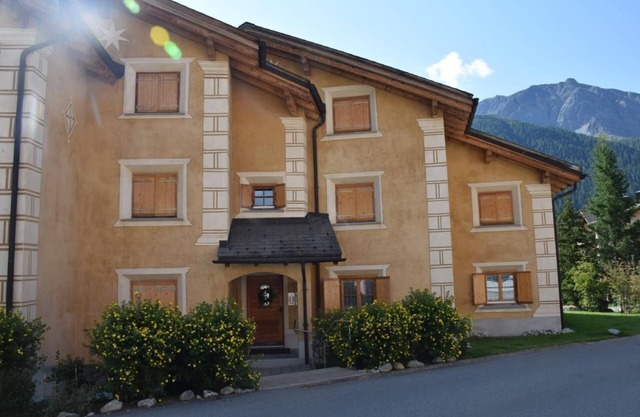Holiday apartment Zuoz for 1 - 2 persons - Holiday apartment