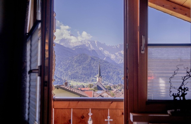 Holiday Apartment 'Broathack' with Mountain View, Balcony and Wi-Fi