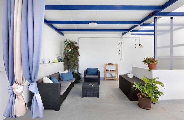 Holiday Home 'Casa Índigo' with Sea View, Private Terrace and Wi-Fi