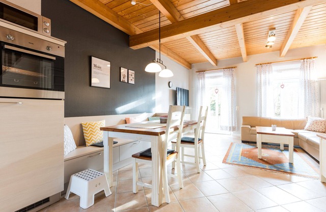 Holiday home for 5 guests with 70m² in Fehmarn OT Staberdorf (96102)