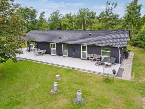 Holiday Home Anett - 375m from the sea by Interhome