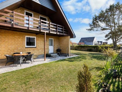 Holiday Home Benedikt - 150m from the sea by Interhome