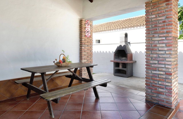 Holiday Home "Casa Alberto" On the Beach with Terrace, Garden, Wi-Fi & A/C