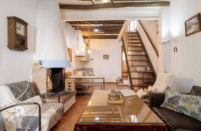 Holiday Home 'Casa Calle Del Carmen' with Mountain View, Wi-Fi and Air Conditioning