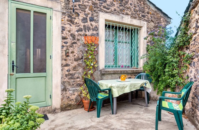 Holiday Home 'Coustouline' with Private Terrace and Private Garden