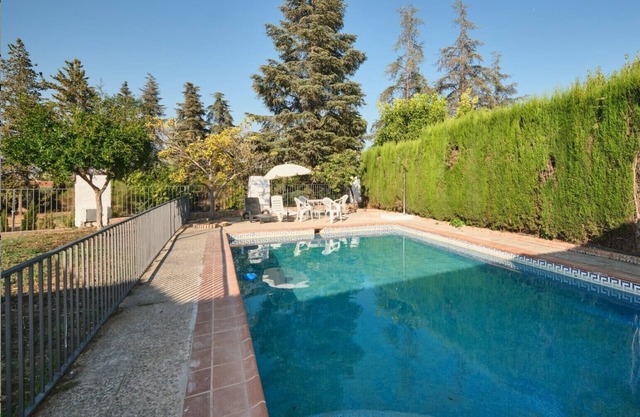 Holiday Home 'El Rincón De Los Pinos' with Mountain View, Wi-Fi and Air Conditioning