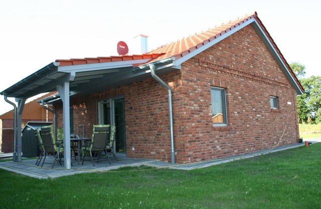 Holiday home Elder Hüsken for relaxed days between nature and high-tech