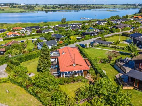 Holiday Home Eleana - 300m to the inlet by Interhome