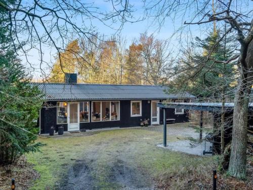 Holiday Home Gunnil - 400m from the sea by Interhome