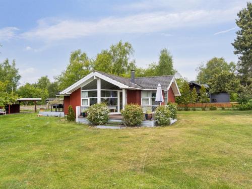 Holiday Home Hjalmine - 225m from the sea by Interhome