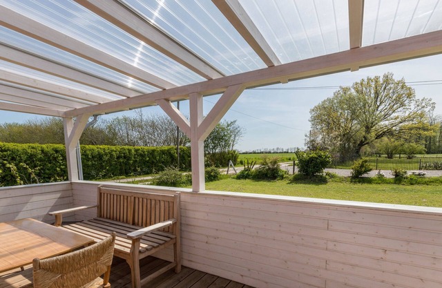Holiday Home "Holtdeel" with Private Garden & Wi-Fi