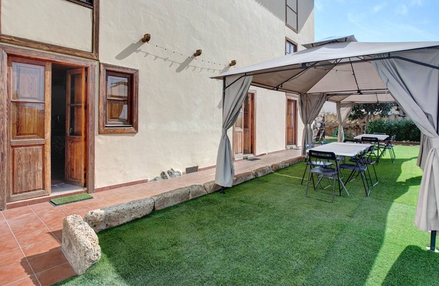 Holiday home "La Casa Inglesa Vilaflor" mountain view, WiFi, garden & terrace