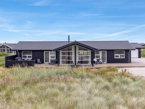Holiday Home Lennart - 300m from the sea by Interhome