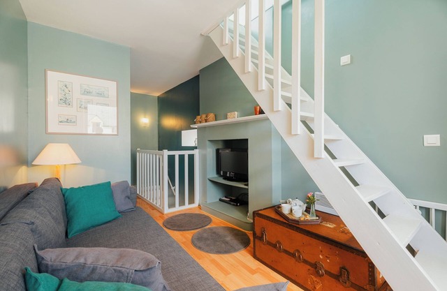 Holiday Home 'Les Mouettes Cancale' with Private Terrace and Wi-Fi