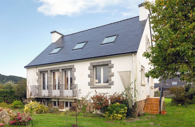 Holiday Home 'Maison Valérie' with Private Garden and Wi-Fi