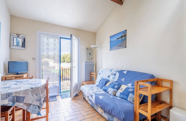Holiday Home 'Plein Océan 35' with Sea View, Shared Pool and Private Garden