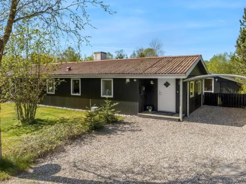 Holiday Home Randulf - from the sea by Interhome